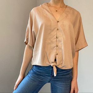 Flowy Dolman Short Sleeve Tie Front Shirt Size Medium